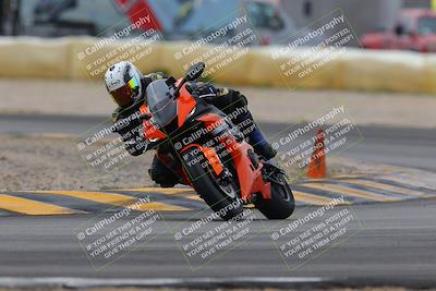 media/Jan-15-2023-SoCal Trackdays (Sun) [[c1237a034a]]/Turn 2 Set 1 (1145am)/